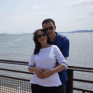 Meet your Posher, Rosita santos